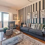 Apolonia 3e Five Bedrooms Апартаменты