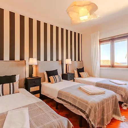 Apolónia 3e Five Bedrooms * Lisboa