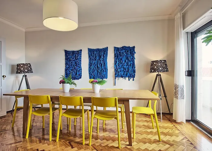 Apolonia 3e Five Bedrooms