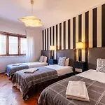 Apolonia 3e Five Bedrooms Apartament