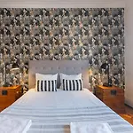 Apolonia 3e Five Bedrooms Lizbona