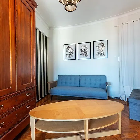 Apolonia 3e Five Bedrooms Lejlighed